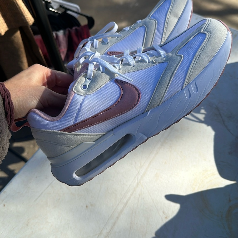 Nike Air